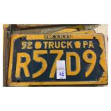 1952 PA License Plate