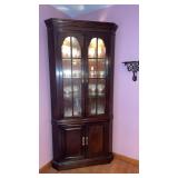 Drexel Heritage Corner Hutch -Cherry finish-