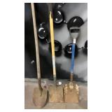 3 Shovels