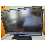 Sylvania lds320ssx tv with screen cleaner