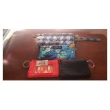 4 Vera Bradley change purses