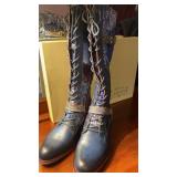 Spring Step Boots. Size 7 1/2 ï¿½8