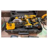 Dewalt 18 V Tool Set In Case