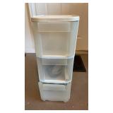 Sterilite storage container - 3 drawers with