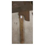 Broad axe, 20 inch handle