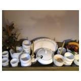 Large lot of assorted milk glass, Vitreous