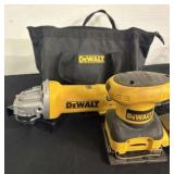 DeWalt D26441 1/4 Sheet Palm Sander With DWE402 4