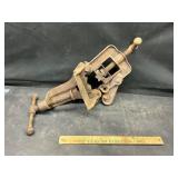 Antique pipe vise