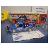 Toy Tow Truck Mobil Collectible, NOS