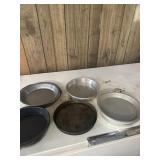 Lg lot of cake & pie bake ware