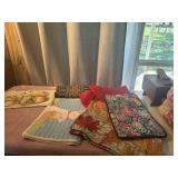 Lg lot of placemats  & table runner