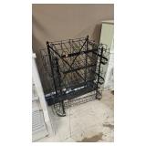 44"ï¿½20"ï¿½38" wire magazine rack