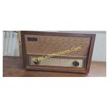 Old AM/FM Radio