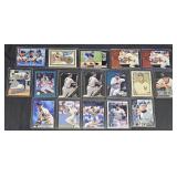 17 Derek Jetter Baseball Sports Cards Lot 2