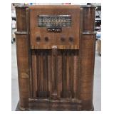 Vintage Delco Magnascope Console Tube Floor Radio