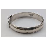 Sterling Silver Shiny Bangle w/Safety Chain