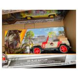 JURASSIC WORLD DR. ELLIE SATTLER KIT NIB