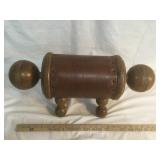 VICTORIAN OAK CANNON BALL FOOT STOOL