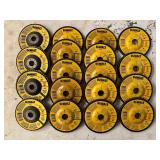 DeWalt Blending Grinding Disc Lot