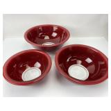 set of 3 Pyrex red mixing bowls