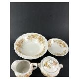 Ridgewood antique rose et of 4 piece serving set