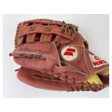 Worth RD6-11R Baseball Glove