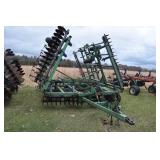 John Deere 724 Soil Finisher