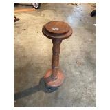 Wood pedestal stand