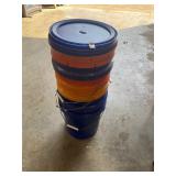 5- 5 gallon buckets with lids