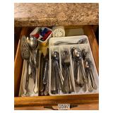 Silverware & Utensils Drawer