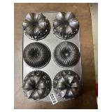 Mini Bundts Pan