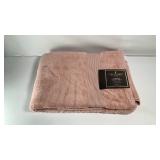 Fieldcrest Heritage oversized spa bath sheet new