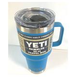 Yeti 30 oz Rambler travel mug new