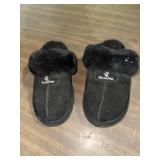 BLACK BEARPAW SLIPPERS SIZE 6