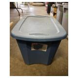 10 Gallon tote with lid