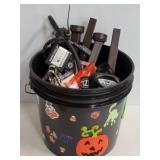 Bucket W/Garage Accessories Parts