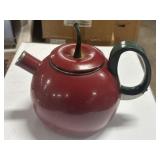 Apple tea kettle