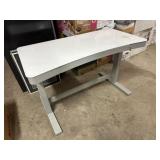 White lift desk