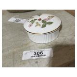 Wedgwood Bone China Wild Strawberry Dish with Lid