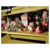 16 Piece Santa Dï¿½cor Lot