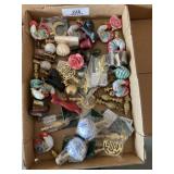 Box of Lamp Finials