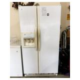 Kenmore Side by Side Refrigerator