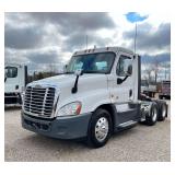 2016 Freightliner Cascadia 125 Day Cab Semi Truck