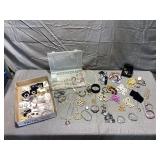 Assorted jewelry