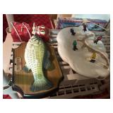 Light-Up Snowy Track, Big Mouth Billy Bass, Red