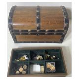 Jewelry box with contents