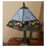 Stain glass table lamp-PICKUP ONLY