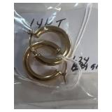 14 KT gold earrings 1.24 g- Pickup only w/cash o