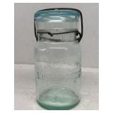 Lightning canning jar Putnam 136