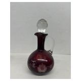 Blood red cruet